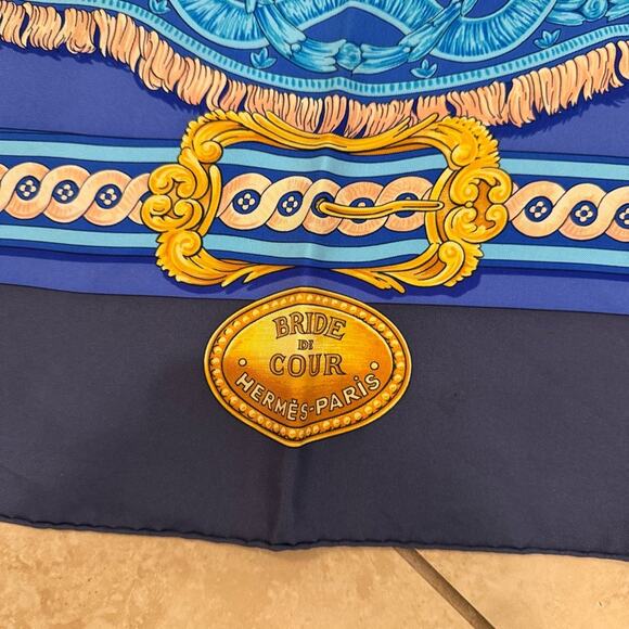Hermes Bride De Cour Silk Scarf - Picture 2 of 8